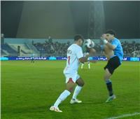 الدقيقة الأولي| بطاقة حمراء للاعب غزل المحلة في مباراة الزمالك 