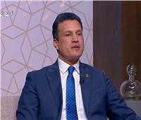 «الأزهر للفتوى الإلكترونية»: بعض الآباء يتحولون خزنة تصرف فلوس فقط
