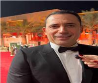 ظافر العابدين بإطلالة كلاسكية في مهرجان البحر الأحمر السينمائي