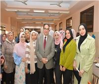 رئيس جامعة القاهرة يفتتح المبنى الثامن بمدينة الطالبات في الجيزة