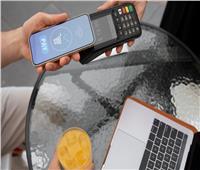 «المركزي» يُطلق خدمة «Apple Pay» لدعم المدفوعات الرقمية 