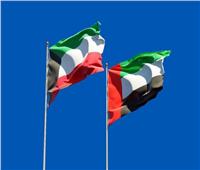 وزير الخارجية الإماراتي يبحث هاتفيًا مع نظيره الكويتي الأوضاع في سوريا