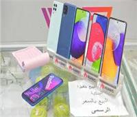 موقف الهواتف الشخصية من الرسوم الجمركية.. وكيفية التسجيل