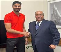 الاتحاد السكندري يجدد عقد أنس أسامة نجم السلة