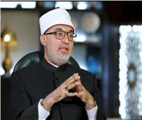لا تسقط أبدًا.. المفتي: الصلاة عماد الدين وجسر العبد إلى ربه