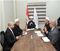 وزير الأوقاف يتابع أوضاع العمل الإداري والدعوي بالغربية