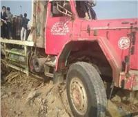 تفاصيل القبض على سائق النقل المتسبب في مصرع 5 أشخاص بالصف| صور