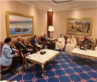 كامل الوزير يدعو المستثمرين في البحرين لضخ استثمارات صناعية في مصر