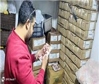 ضبط 14 طن مصنعات ومقطعات لحوم ودواجن غير صالحة للاستهلاك الآدمي بالجيزة