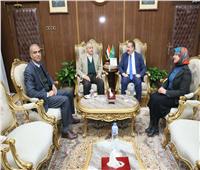 محافظ المنوفية يلتقي مدير صندوق مكتبات مصر العامة
