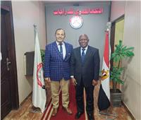 اختيار أيمن علي حسن نائباً لرئيس الاتحاد الأفريقي للدراجات 