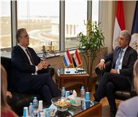وزير السياحة يلتقي بسفير مملكة هولندا بالقاهرة 