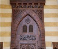 ما حكم الوضوء مع وجود طلاء الأظافر أو المكياج للمرأة؟.. الإفتاء تُجيب 