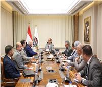 وزير قطاع الأعمال: الحكومة تعمل على توفير كافة التسهيلات للمستثمرين