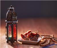 في رمضان 2025.. أهم النصائح لاتباع نظام غذائي صحي
