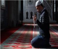 ما هي كيفية تقدير نصف الليل وثلثه وسدسه لقيامه والصلاة فيه؟