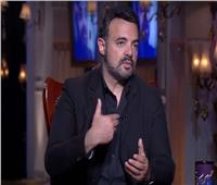عمرو محمود ياسين: لن أتردد في العودة للتمثيل إذا جاءت فرصة مناسبة 
