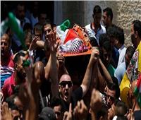 استشهاد طفل فلسطيني وإصابة والدته إثر قصف الاحتلال خيمتهم بشمال غزة