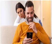 6 علامات تكشف الشخصية المتملكة في العلاقات.. كيف تتغلب على حب التملك؟