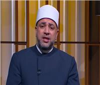 رسالة مؤثرة من د. أيمن أبو عمر لمن يتجاهل بر أمه 