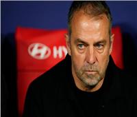 برشلونة يدرس تجديد عقد فليك ورفع راتبه