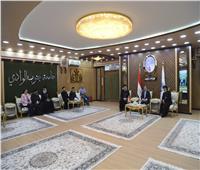 وفد من الأقباط يقدم التهاني بعيد الفطر في جامعة جنوب الوادي