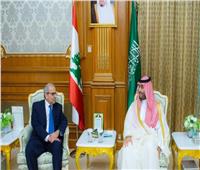 ولي العهد السعودي يستقبل رئيس وزراء لبنان في مكة 