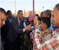 محافظ السويس يصلي العيد بساحة الخالدين مع أهالي فيصل
