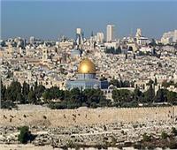 الاحتلال الإسرائيلي يقتحم مخيم شعفاط بالقدس ويداهم مدارس ومنازل