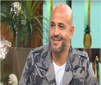 عزيز الشافعي ينتقد محمد رمضان بعد إطلالته الجريئة في حفله بأمريكا