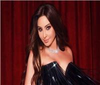 إليسا تتعرض لموقف محرج خلال حفلها في باريس | شاهد