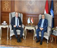 الفريق أسامة ربيع يلتقي السفير الأرجنتيني لبحث التعاون المشترك