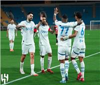 الهلال يصالح جماهيره بخماسية مثيرة أمام الرائد بالدوري السعودي