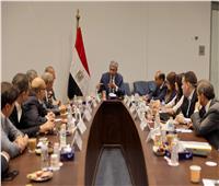 وزير السياحة والآثار يتابع تطوير منظومة التشغيل التجريبي للخدمات بأهرامات الجيزة