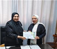 أية موسى تفوز بلقب أخصائي صحافة مثالي على مستوى قنا
