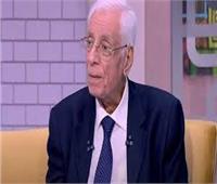  حسام موافي يحذر من علاج النسيان بالأعشاب: تجارة حرام
