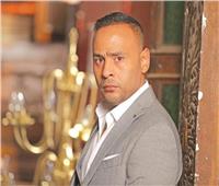 حكاية محمود عبد المغنى مع “البلاط”