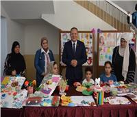 رئيس جامعة دمياط يفتتح المعرض البيئي بكلية العلوم