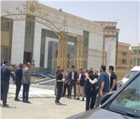 بدء شعائر جنازة حفيد الدكتورة نوال الدجوي 