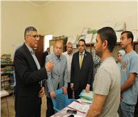 محافظ الجيزة يلتقي بالمواطنين فى المركز التكنولوجي ومتابعة الخدمات 