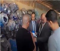 ضبط مصنع غير مرخص لإعادة تدوير زيوت المحركات في بني سويف
