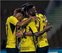 بنزيما يقود هجوم اتحاد جدة أمام القادسية في كأس الملك