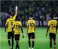 اتحاد جدة يتقدم على القادسية في الشوط الأول