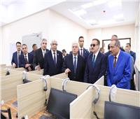 وزير التعليم العالي يفتتح مركز الاختبارات الإلكترونية بـ«حقوق المنوفية»
