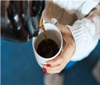 خبراء يحذرون من شرب القهوة للمرضى تزامنًا مع تناول أدوية معينة 
