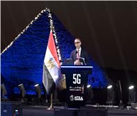 عند سفح الأهرامات.. مدبولي يشهد فعاليات حفل إطلاق خدمات الجيل الخامس للهاتف المحمول