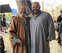 أشرف عبدالباقي يشارك جمهوره كواليس فيلم «السادة الأفاضل»