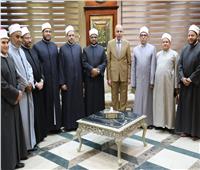  محافظ المنيا يستقبل أمين البحوث الإسلامية لبحث التعاون المشترك 
