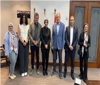 رئيس جامعة الأقصر تزور الجامعة الألمانية بالقاهرة