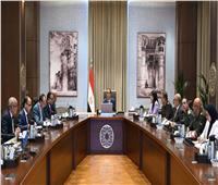 تشغيل منظومة الطاقة الشمسية في جميع المباني الحكومية بالعاصمة الإدارية 
